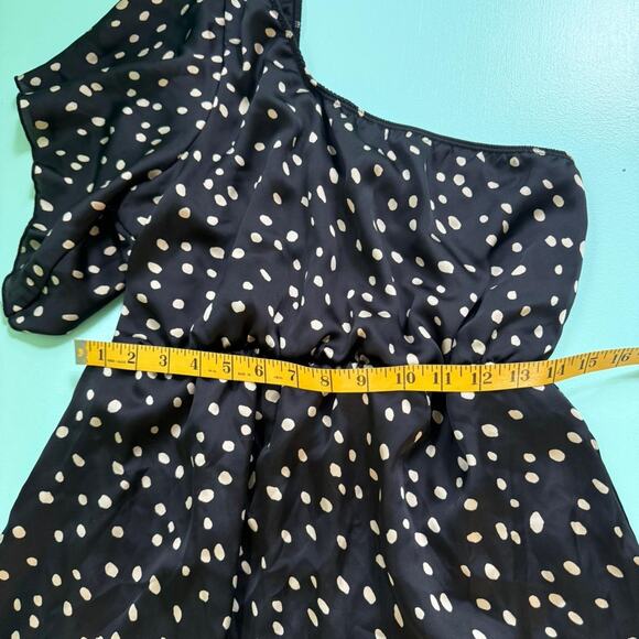 Vintage Black and white polka dot dress - one shoulder - Size Large - Picture 3 of 7